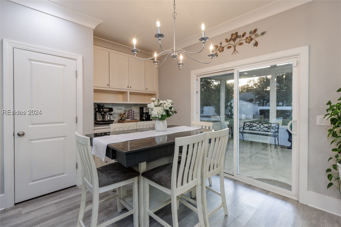 230 Grand Court S