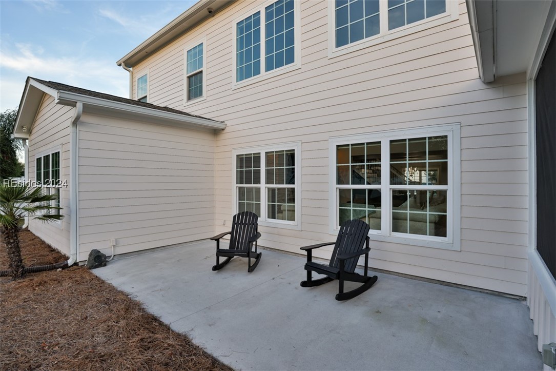 230 Grand Court S