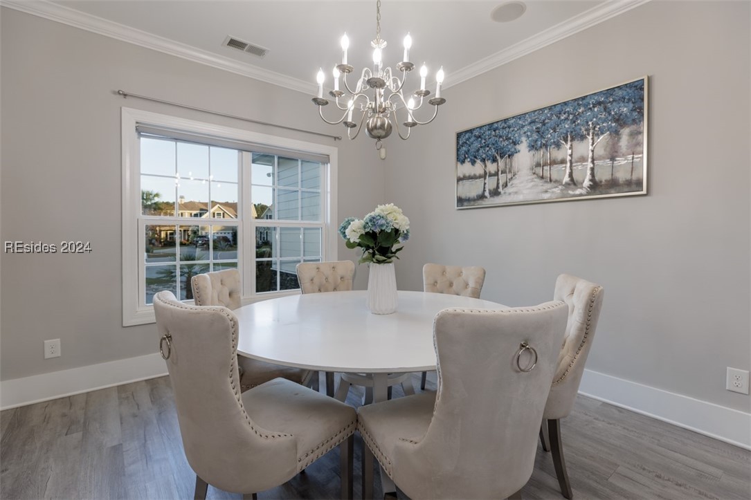 230 Grand Court S