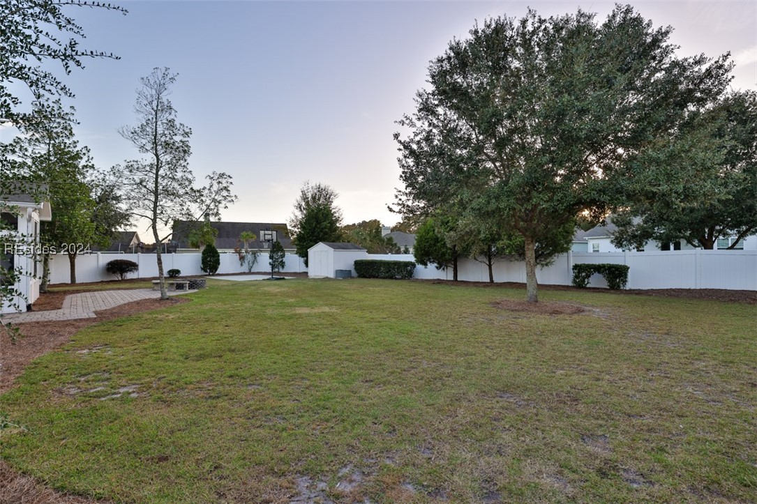 230 Grand Court S