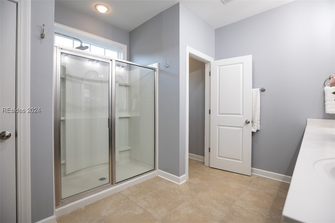 230 Grand Court S