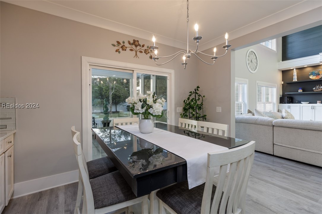 230 Grand Court S