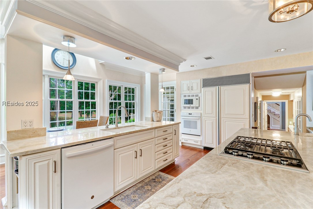 120 Long Cove Drive