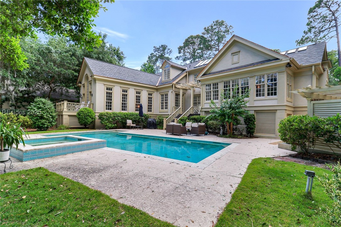 120 Long Cove Drive