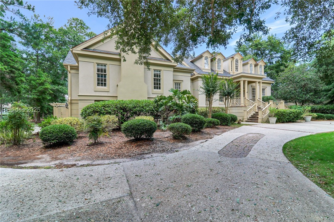 120 Long Cove Drive