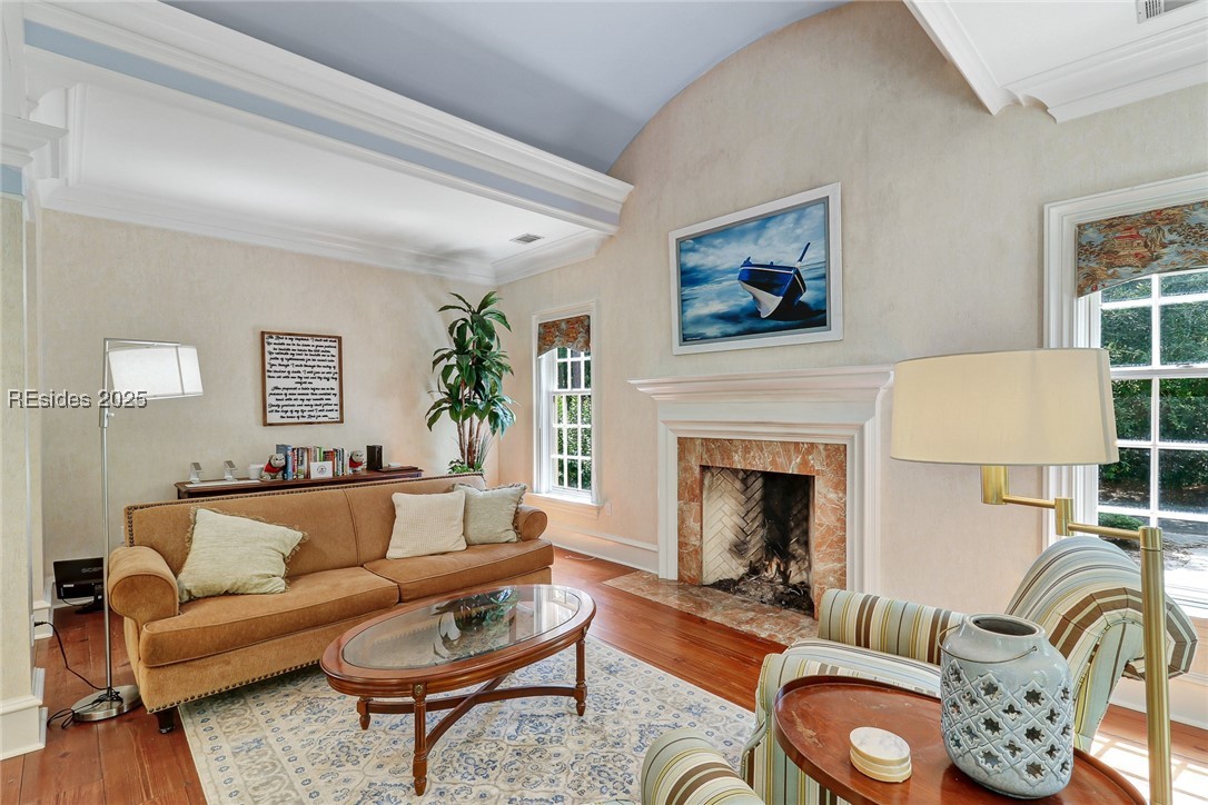 120 Long Cove Drive