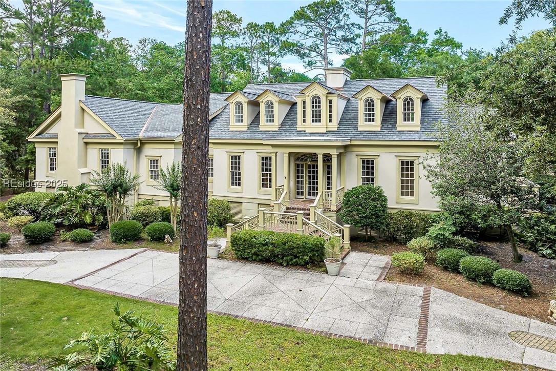 120 Long Cove Drive