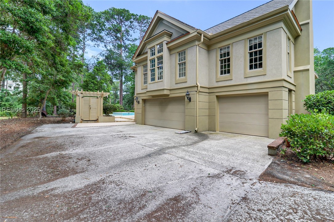 120 Long Cove Drive