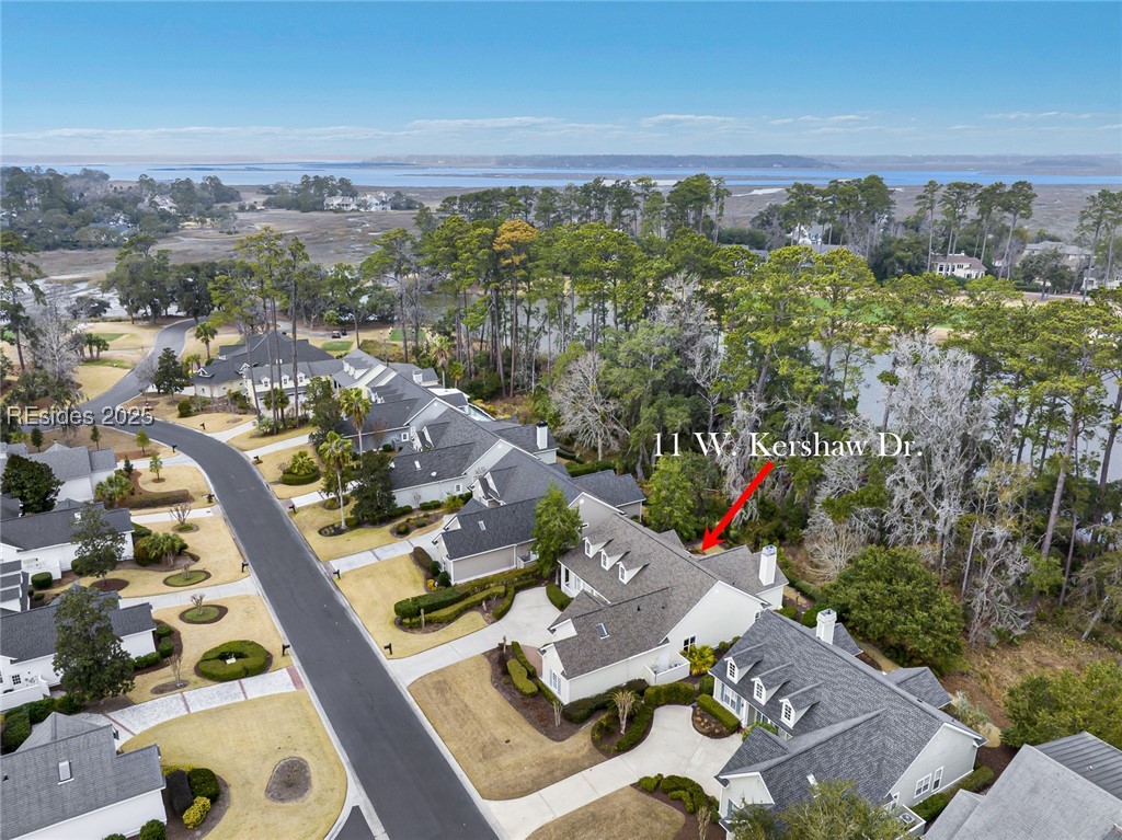 11 W Kershaw Drive