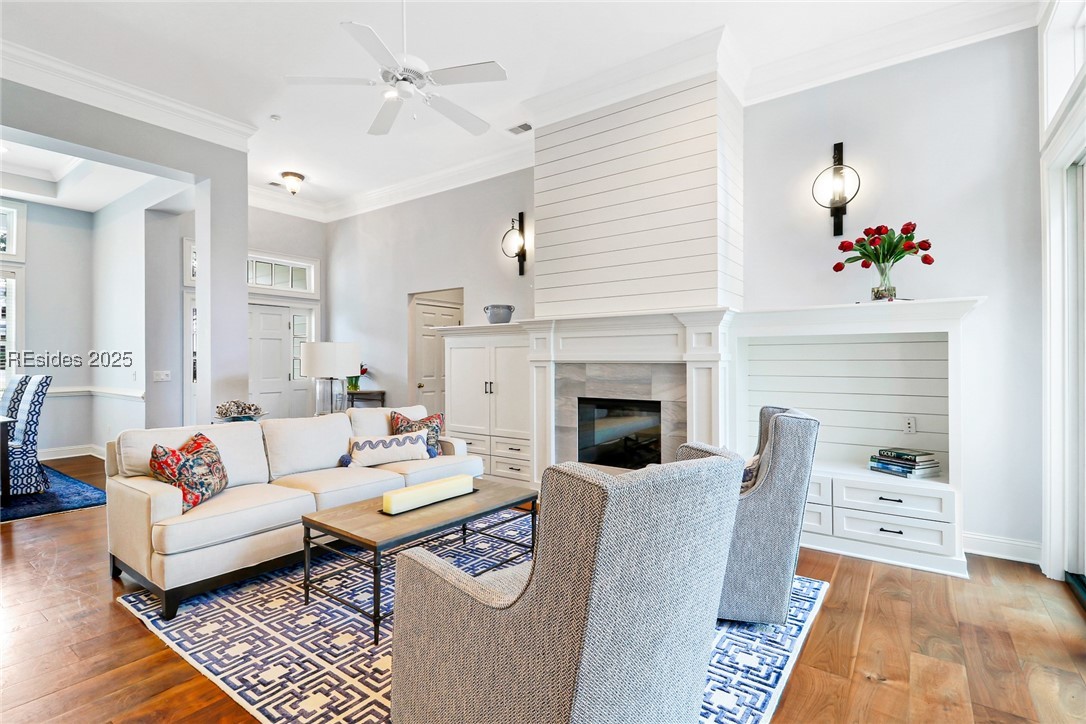 11 W Kershaw Drive