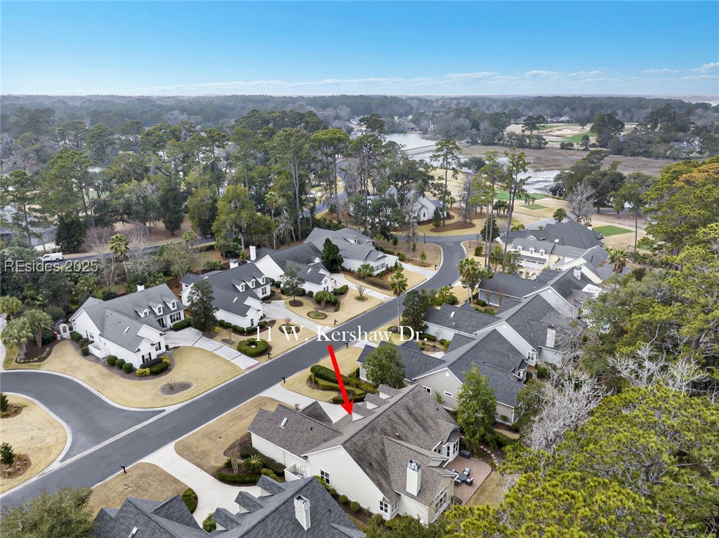 11 W Kershaw Drive