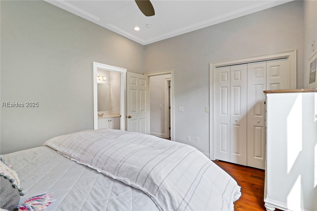 11 W Kershaw Drive