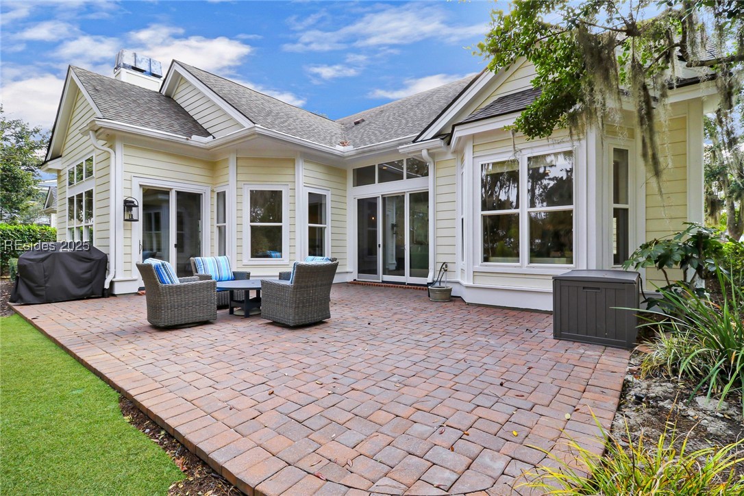 11 W Kershaw Drive