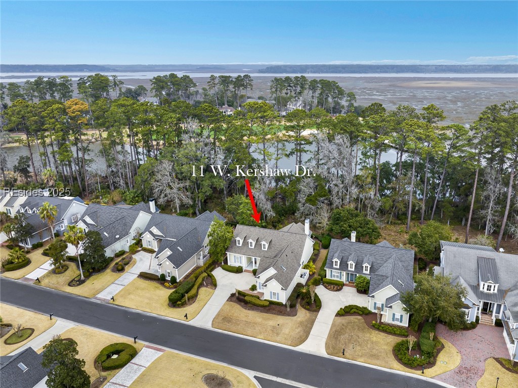 11 W Kershaw Drive