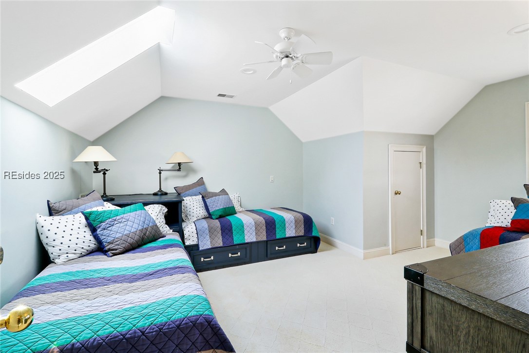11 W Kershaw Drive