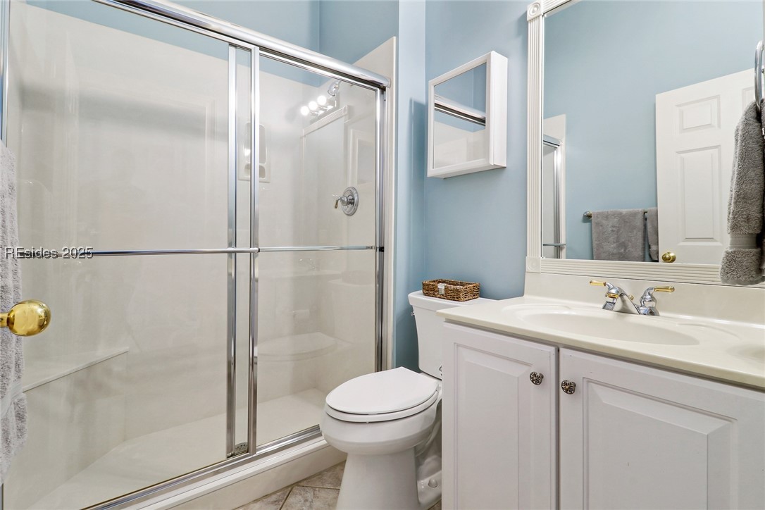 11 W Kershaw Drive