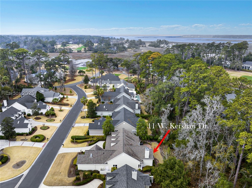 11 W Kershaw Drive