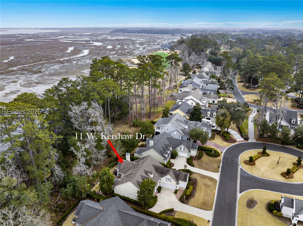 11 W Kershaw Drive