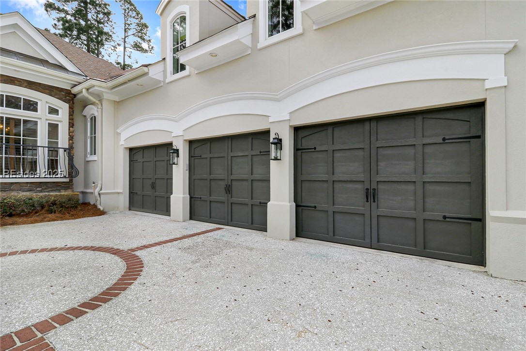 18 Holly Grove Road