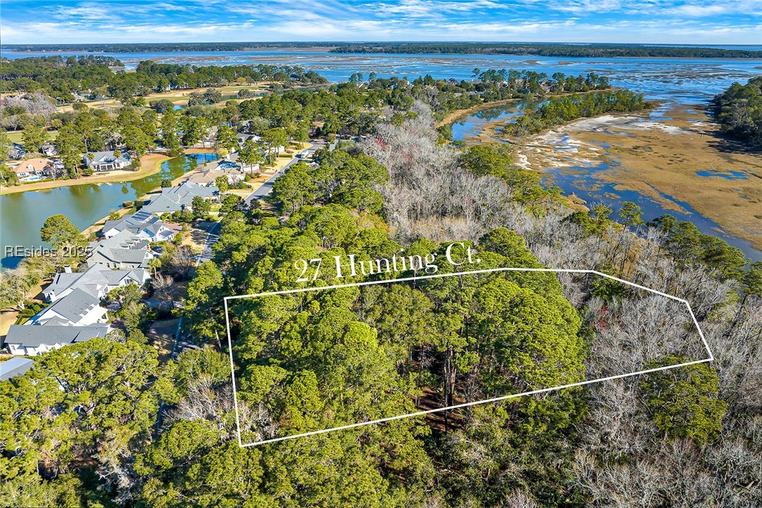 27 Hunting Court