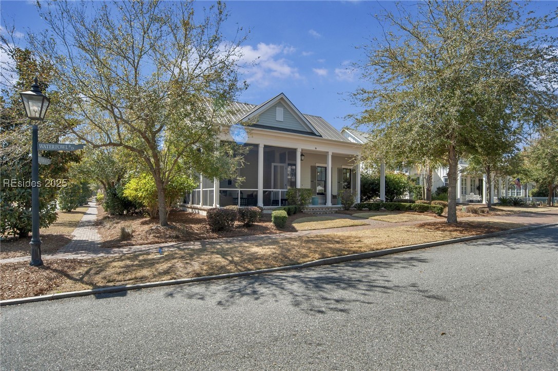 16 Waterfowl Road