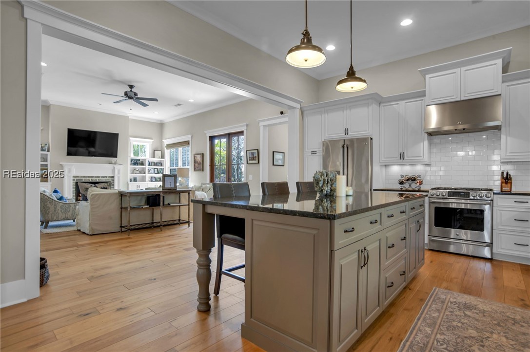 16 Waterfowl Road