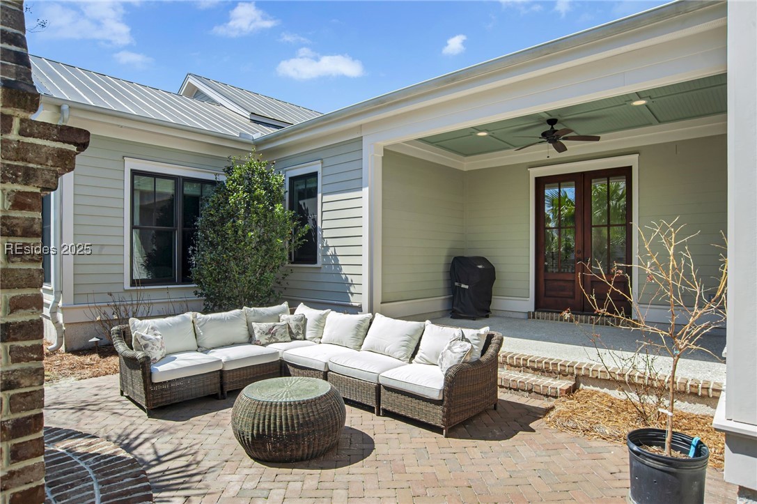 16 Waterfowl Road