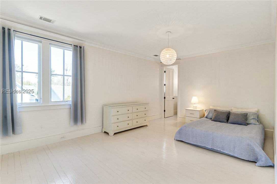 2 Groton Circle