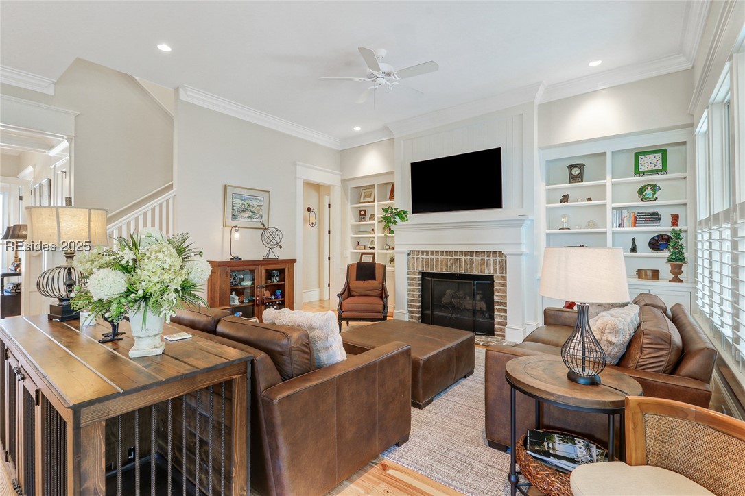 2 Groton Circle