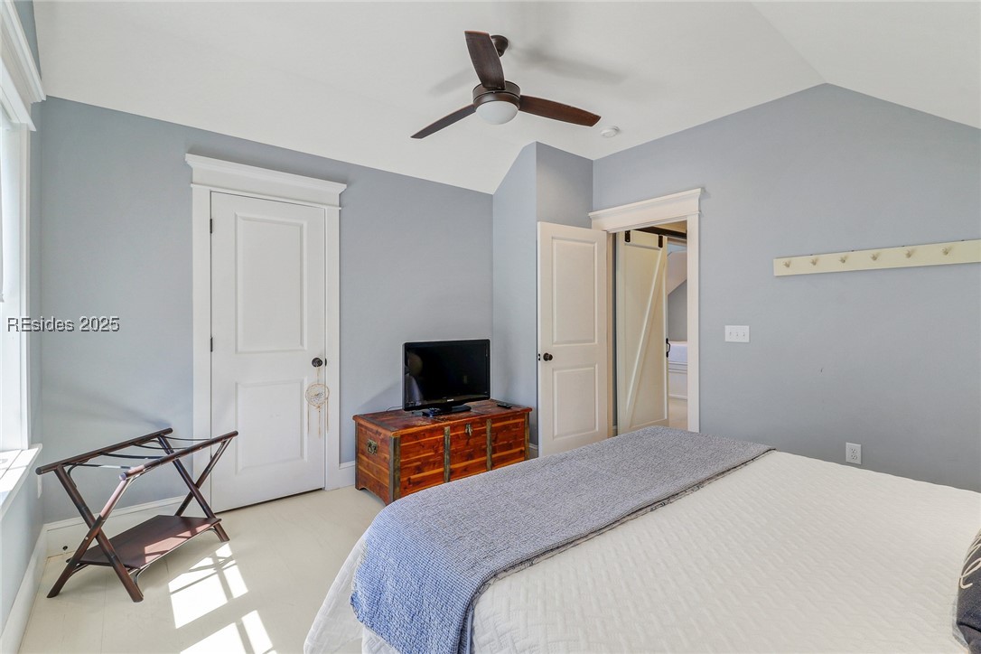 2 Groton Circle