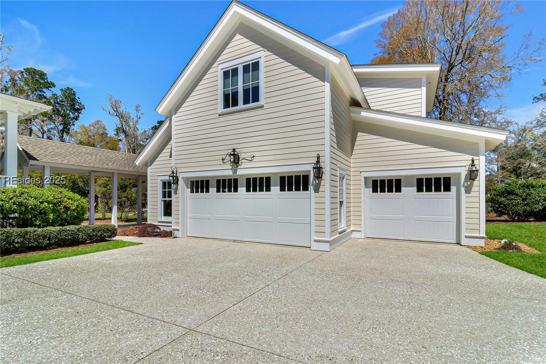 2 Groton Circle