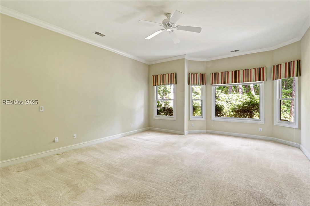 11 E Summerton Court