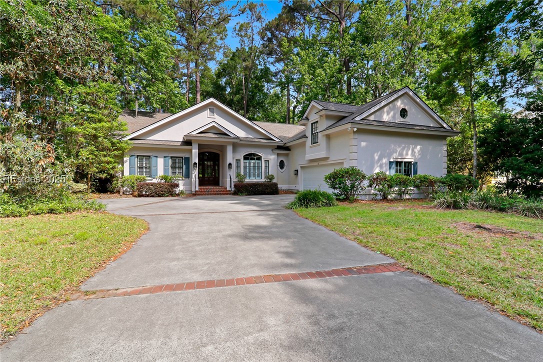 11 E Summerton Court