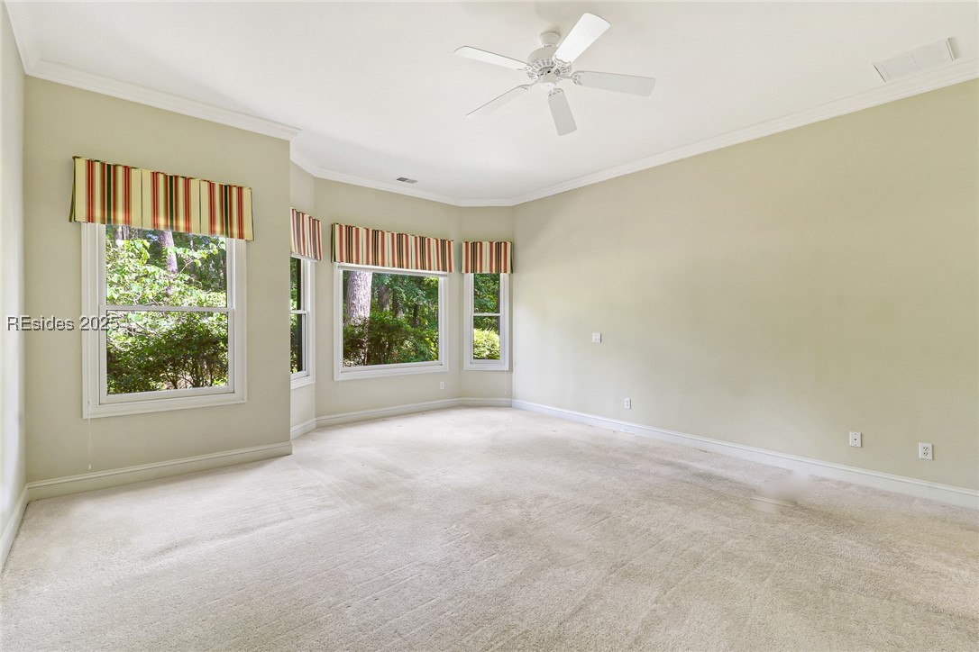 11 E Summerton Court