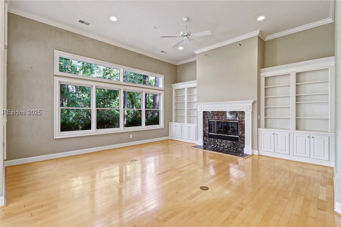 11 E Summerton Court