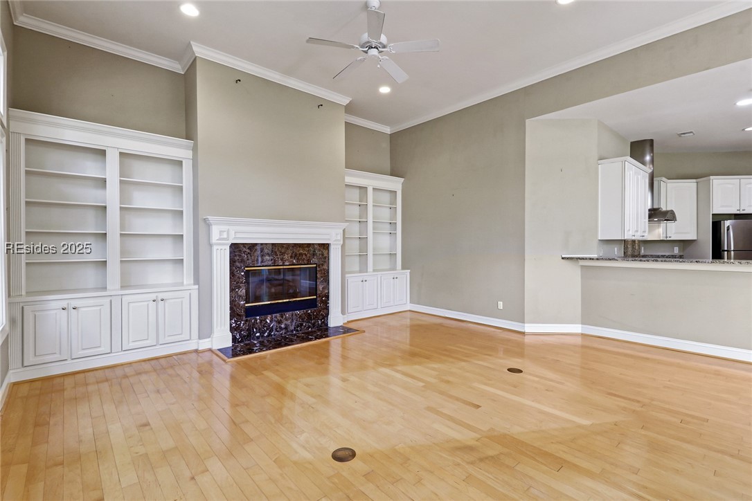 11 E Summerton Court