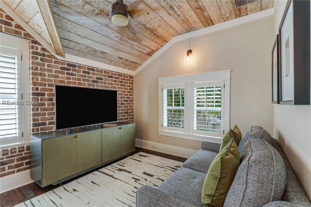 66 Myrtle View Street