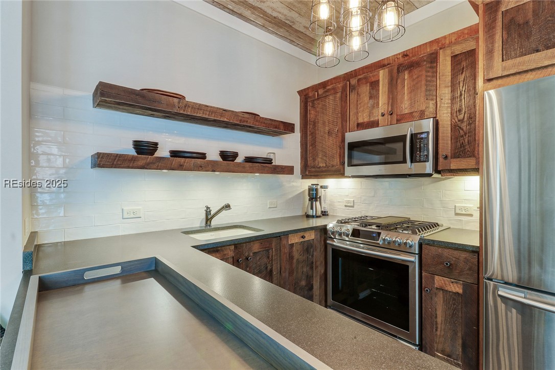 66 Myrtle View Street