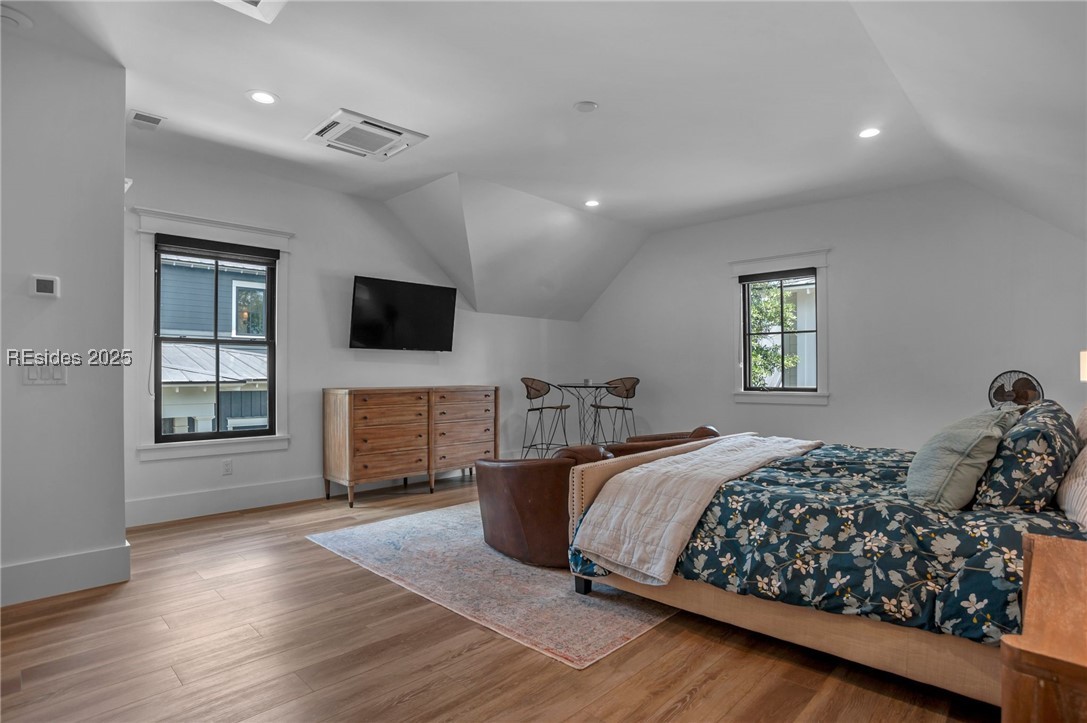 192 Hunting Lodge Rd