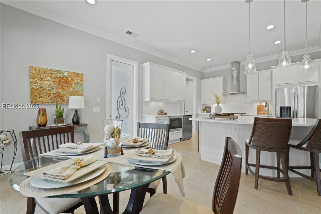 4 Halburton Circle