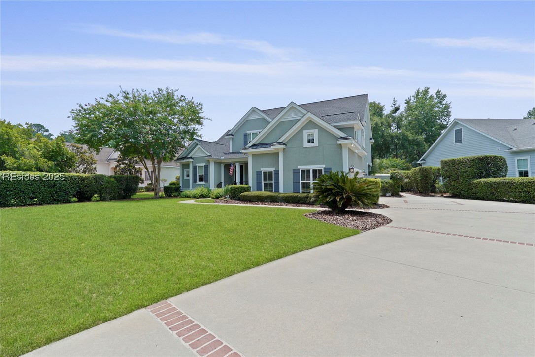 4 Halburton Circle
