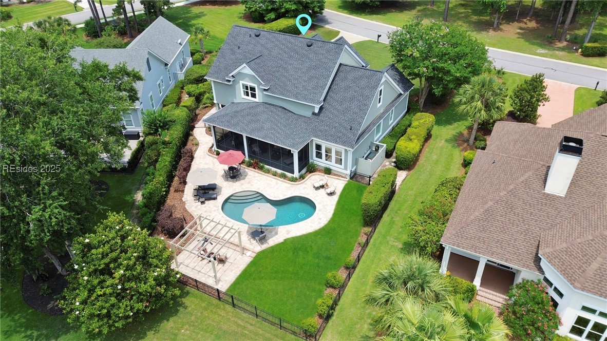 4 Halburton Circle