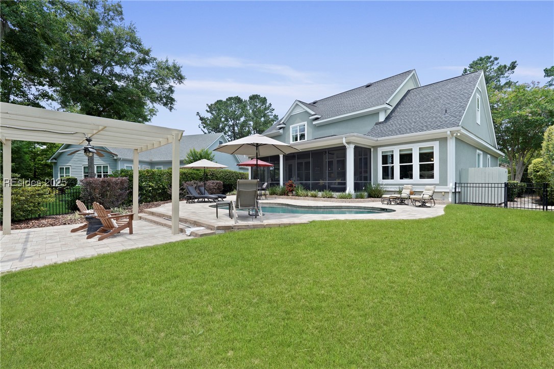 4 Halburton Circle