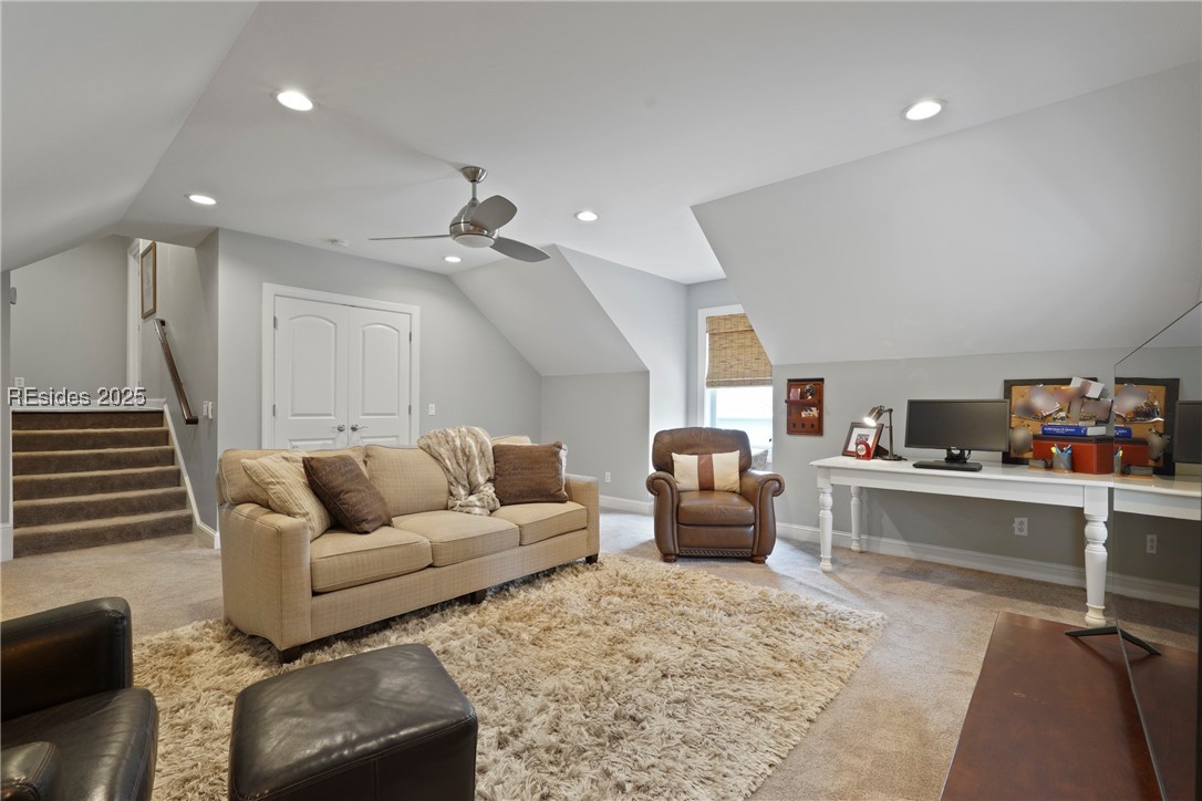 4 Halburton Circle