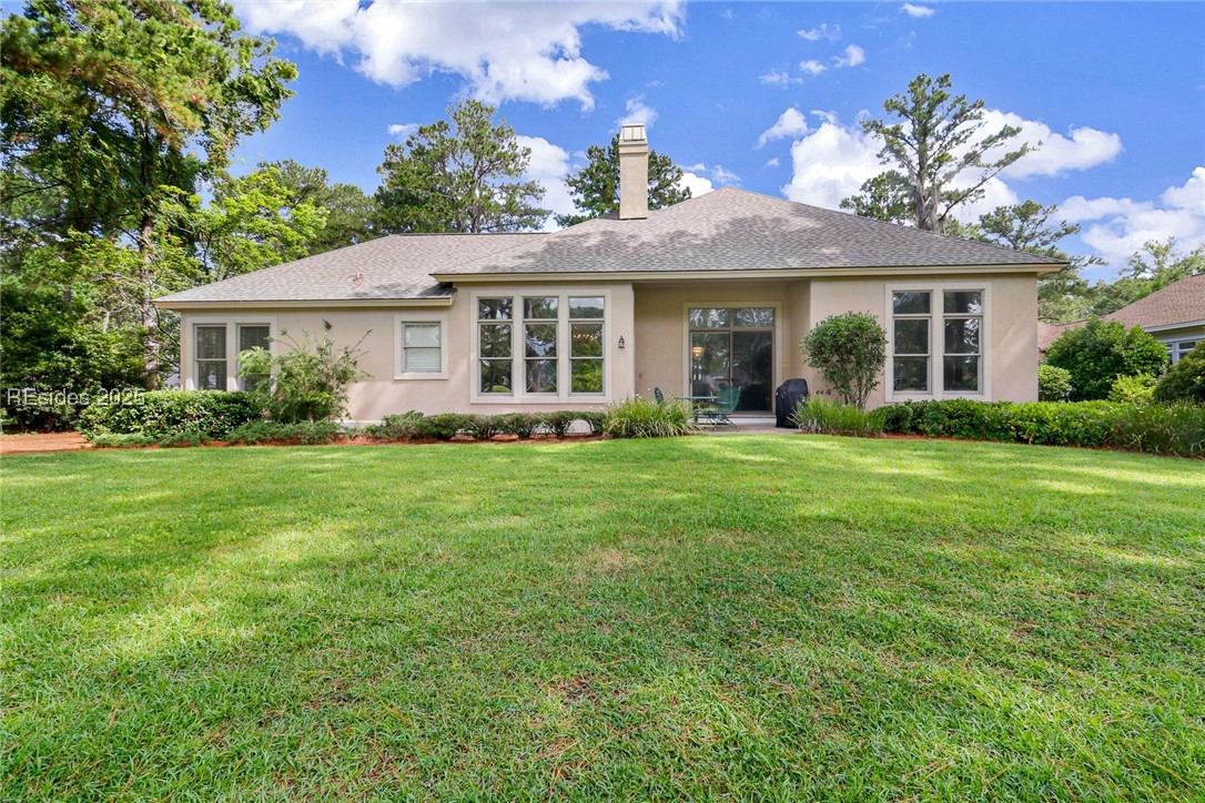 15 Lexington Drive