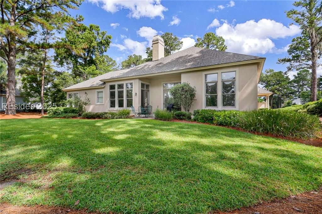 15 Lexington Drive