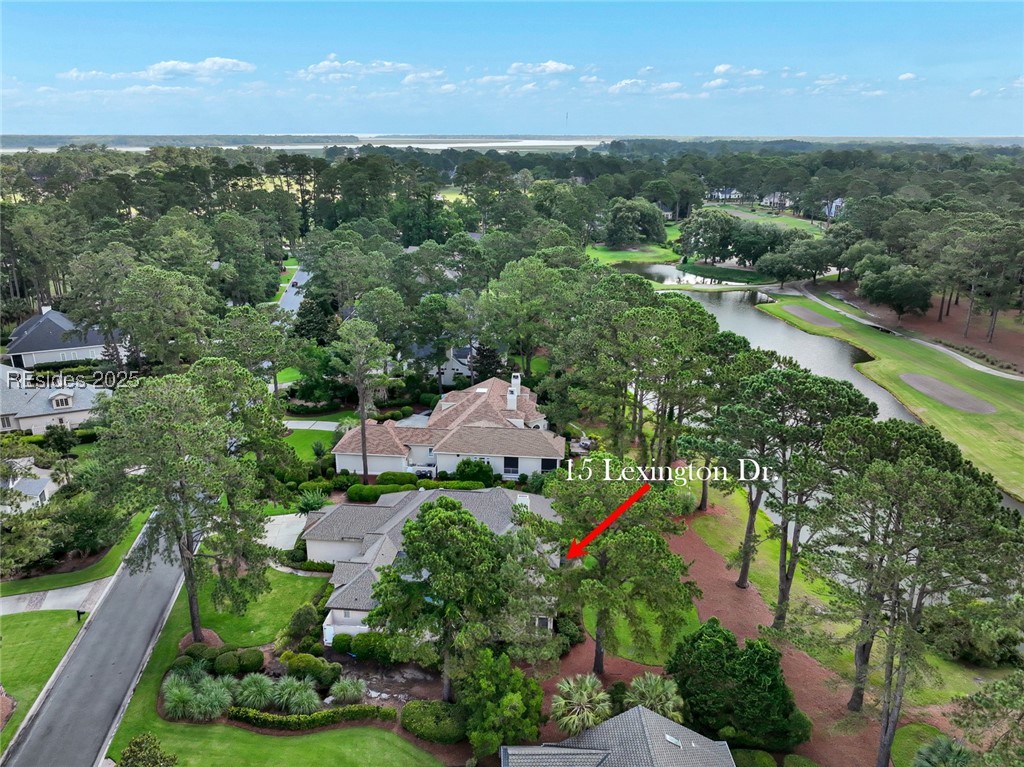 15 Lexington Drive