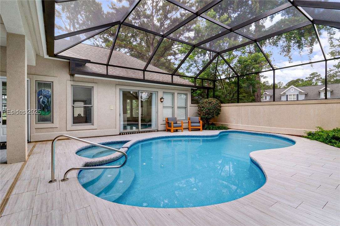 15 Lexington Drive