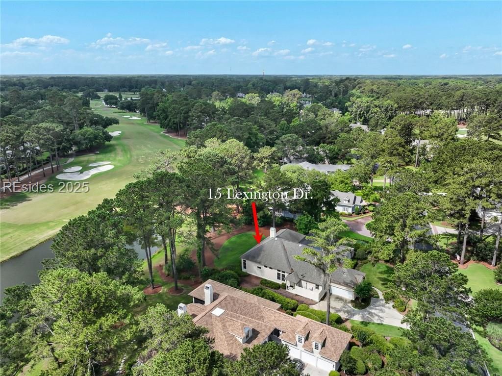 15 Lexington Drive