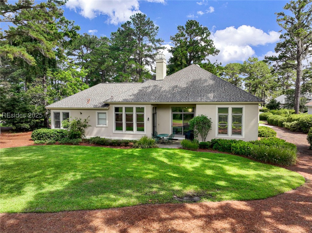 15 Lexington Drive